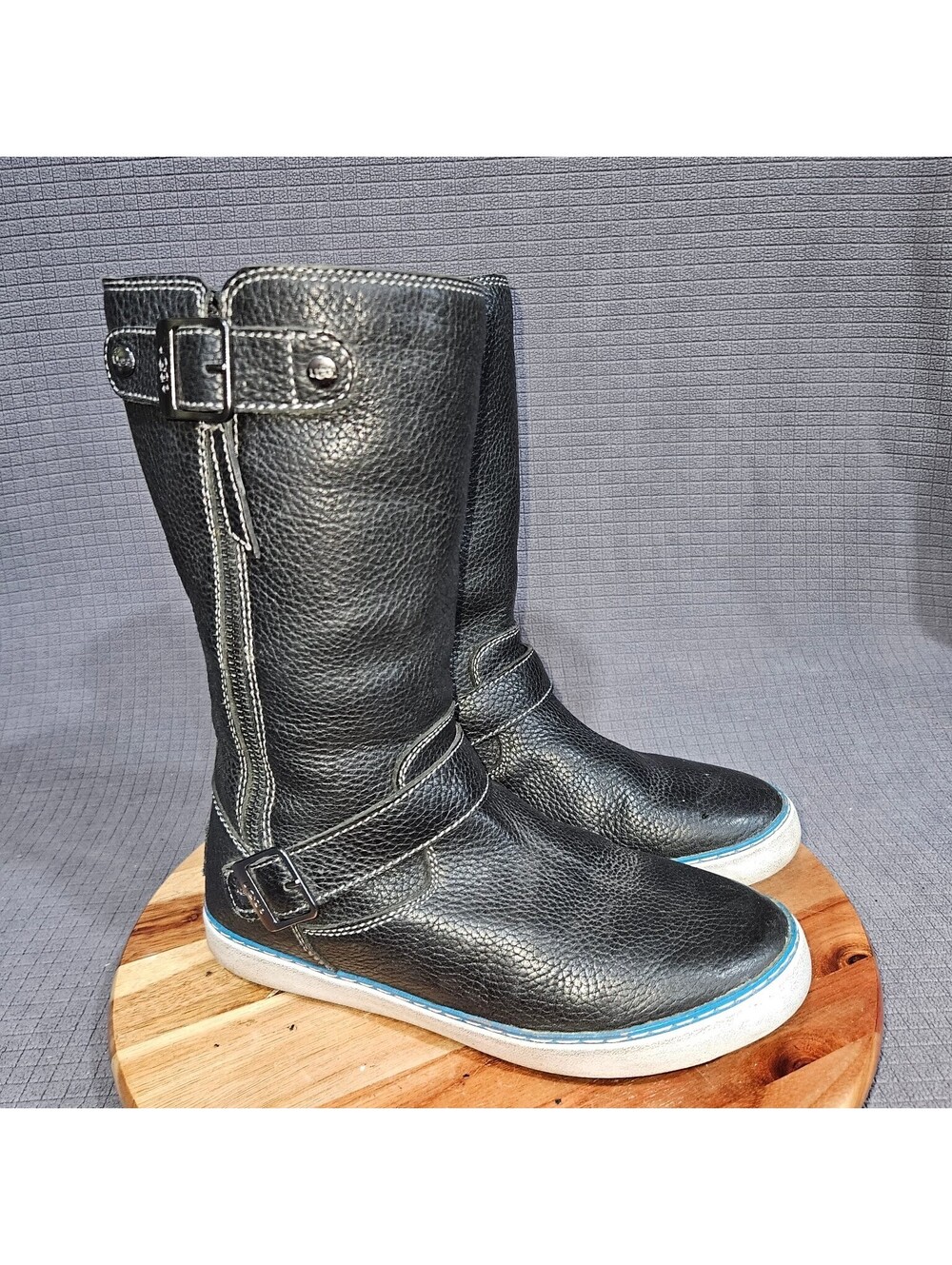 UGG Boots Women's Black US 7.5 Leather Shearling Lined Mid-Calf